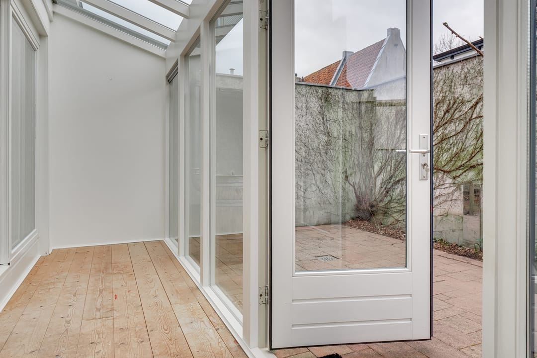 Photo 8 of Walkade 24