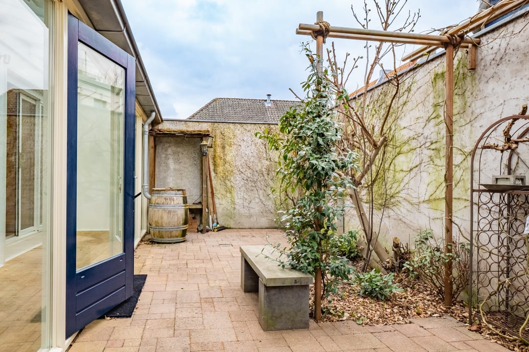 Photo 11 of Walkade 24