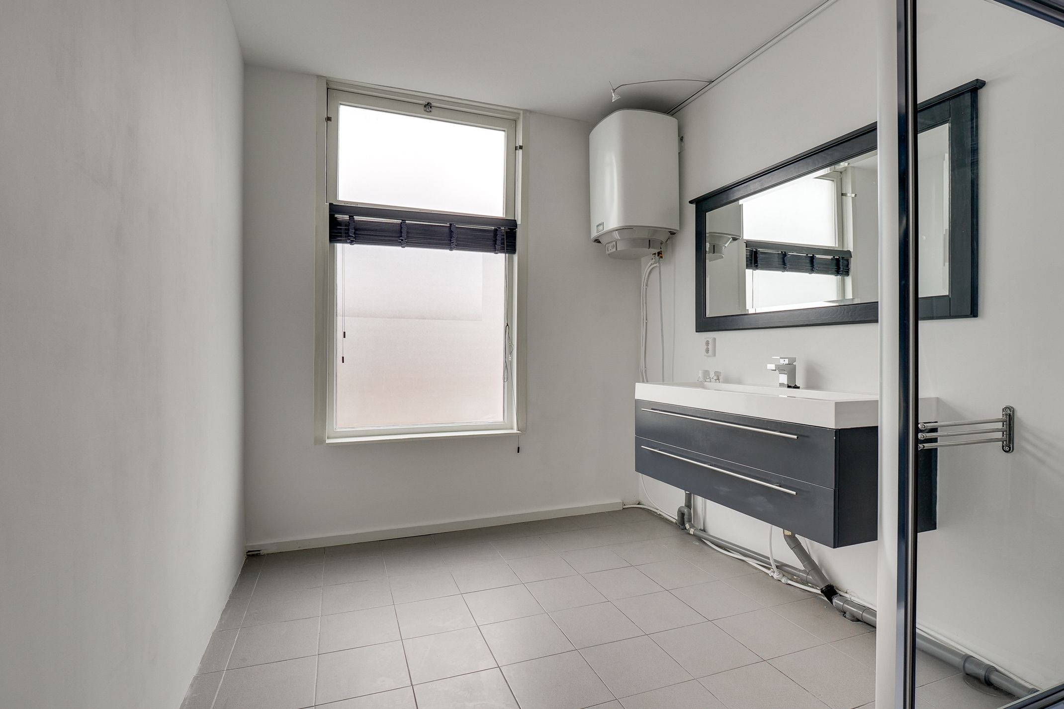 Photo 18 of Walkade 24