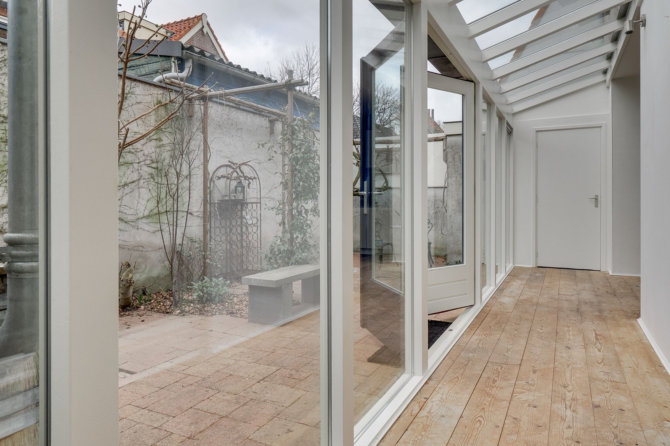 Photo 24 of Walkade 24