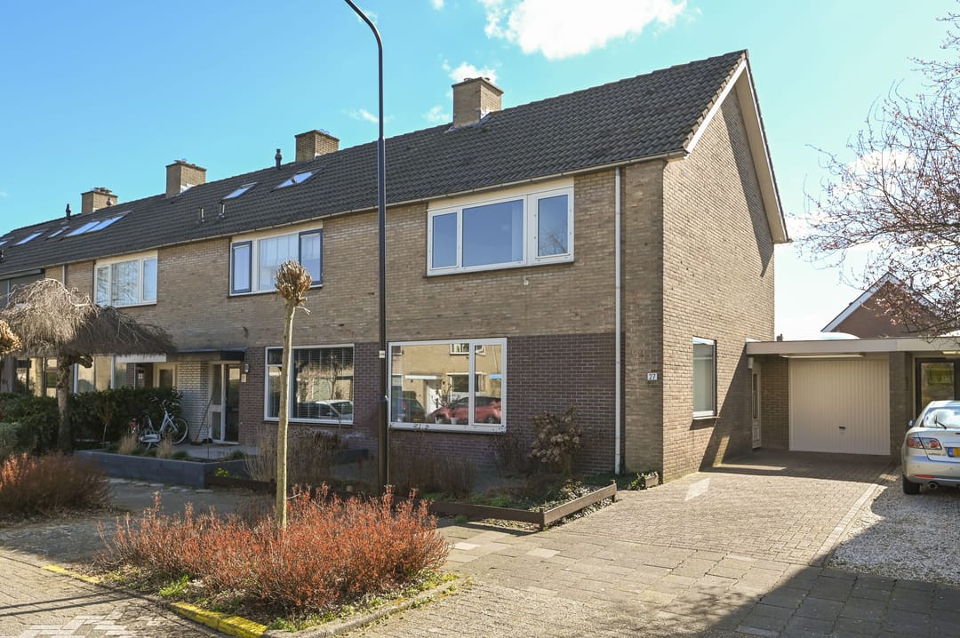 Foto 1 van Burgemeester van Trichtlaan 27