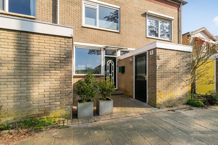 Foto 8 van Strawinskystraat 76