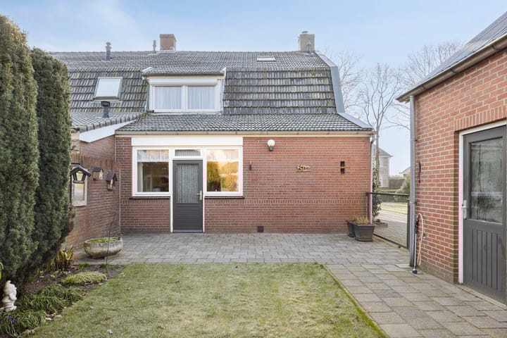 Foto 32 van Stuivezandseweg 25