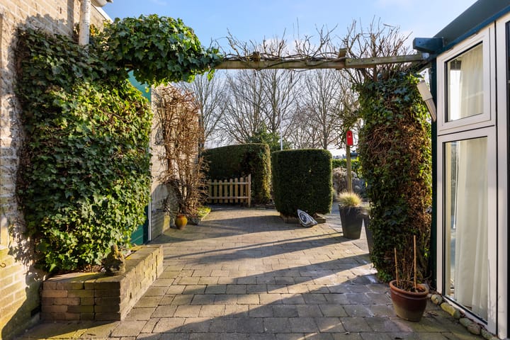 Foto 5 van Baalder 1