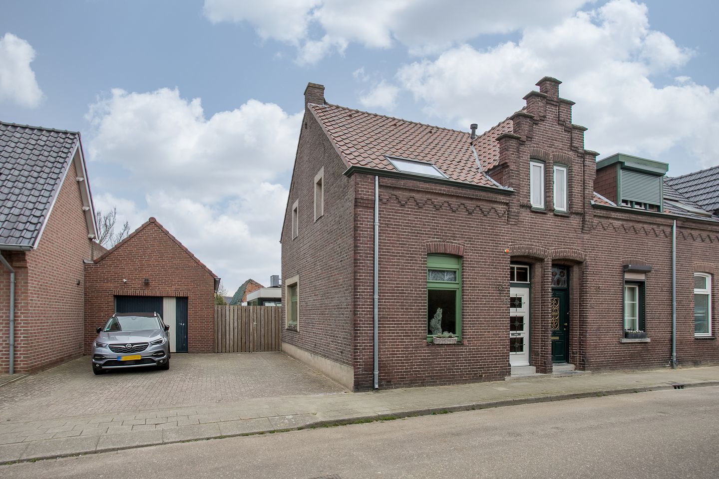 Foto 1 van Hoogstraat 44