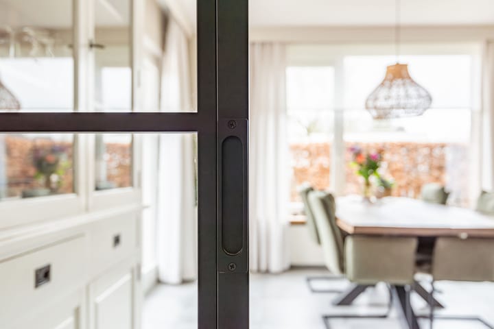 Foto 16 van Brederostraat 10