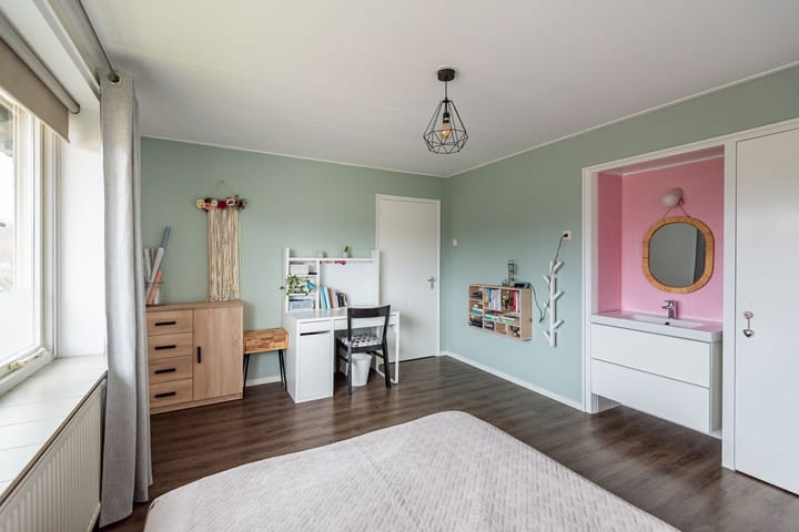 Foto 33 van Brederostraat 10