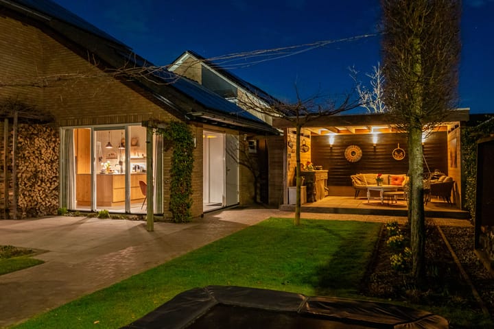 Foto 44 van Brederostraat 10