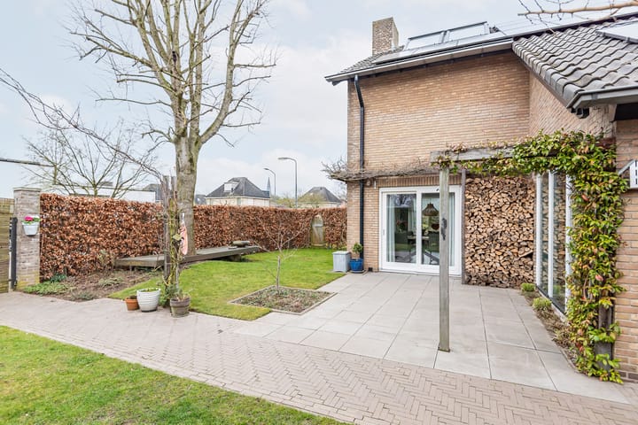 Foto 50 van Brederostraat 10