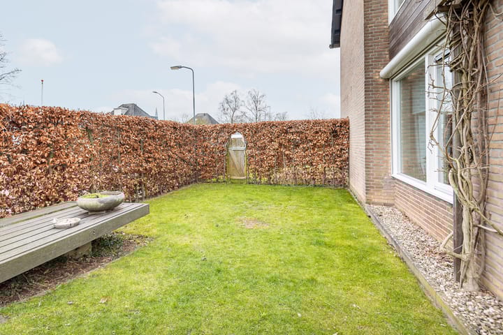 Foto 51 van Brederostraat 10