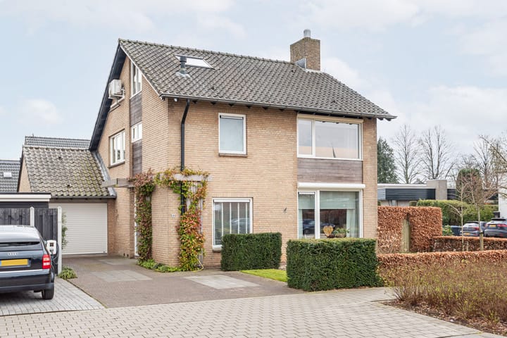 Foto 54 van Brederostraat 10