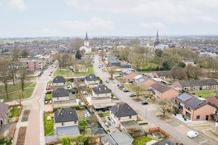 Foto 57 van Brederostraat 10