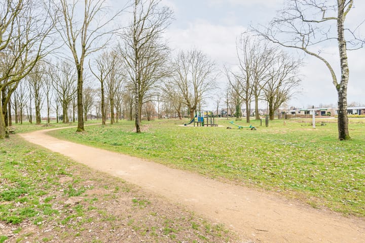 Foto 60 van Brederostraat 10