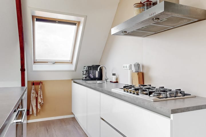 Foto 9 van Johan Messchaertstraat 1-E