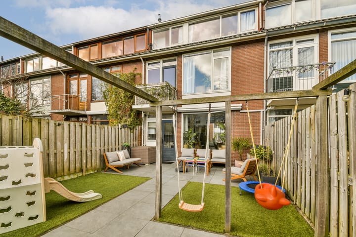 Foto 15 van Willem Pijperstraat 14