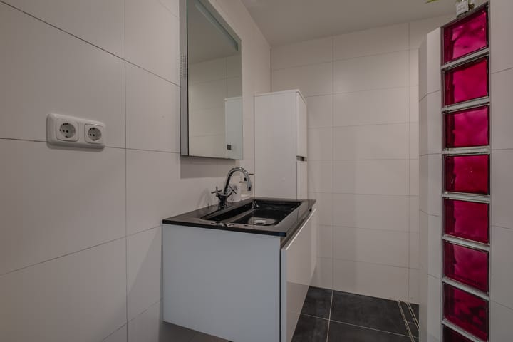 Foto 28 van Tuinstraatje 4