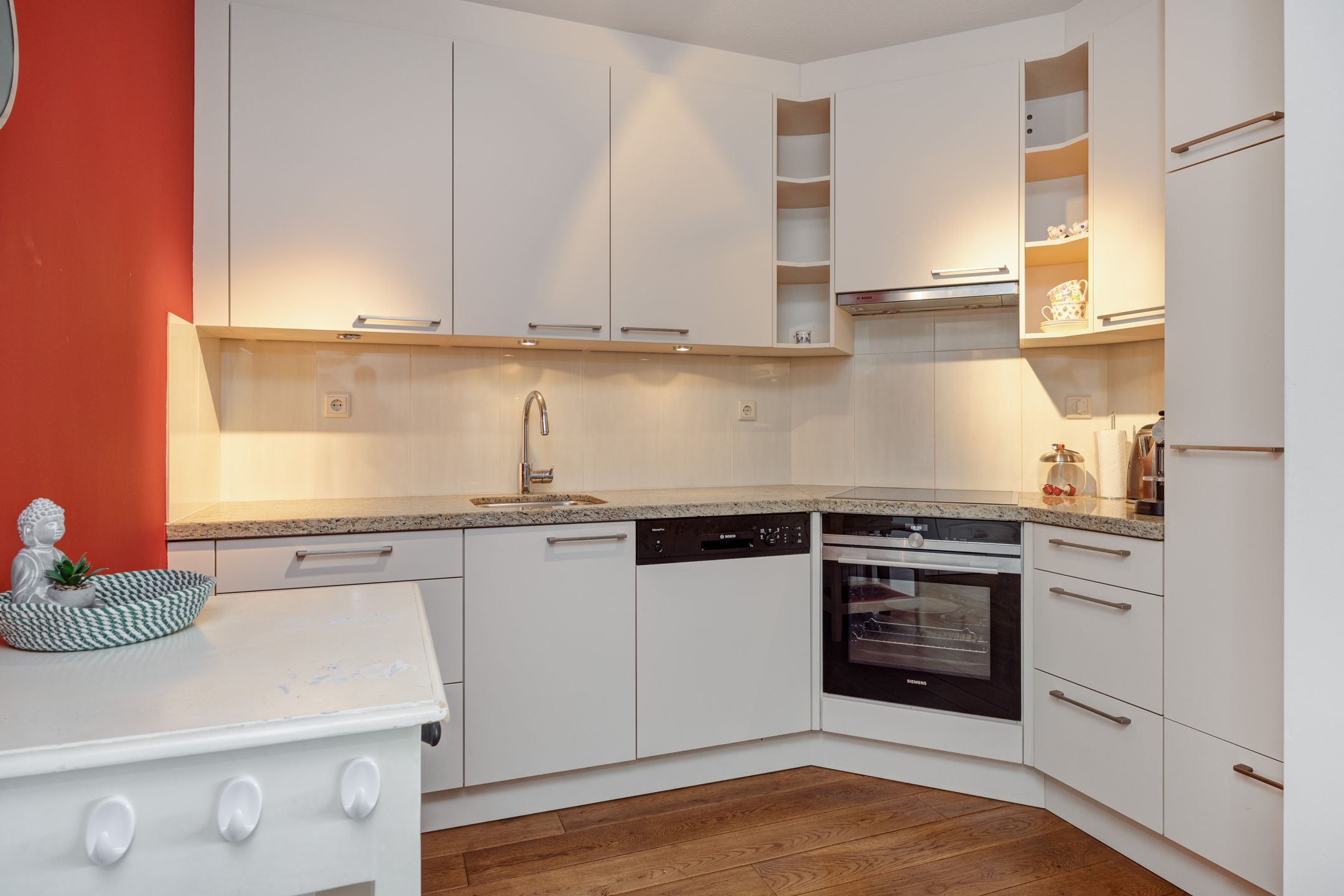 Foto 3 van Pettelaarseweg 301