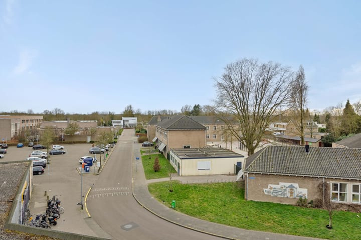 Foto 29 van Pettelaarseweg 301