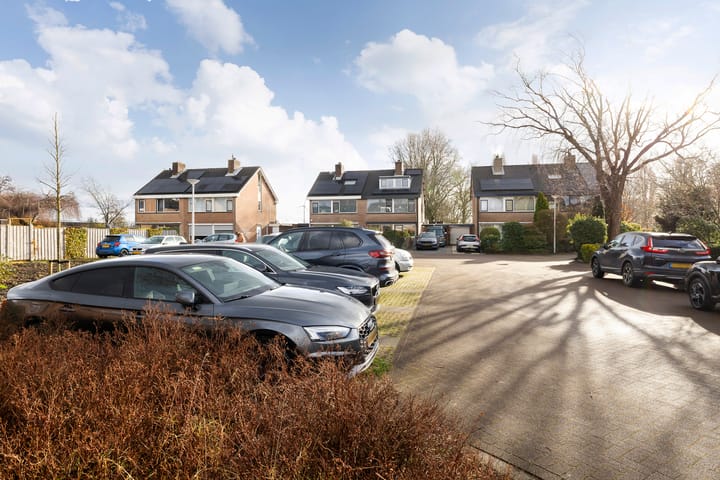 Foto 6 van van Almondeweg 50