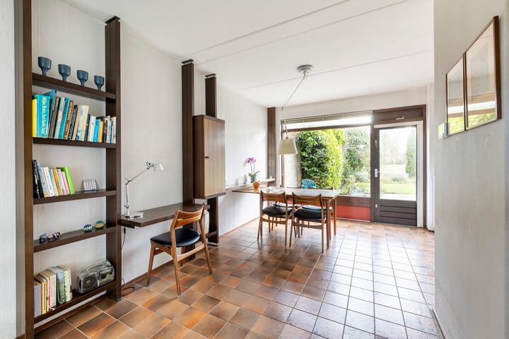 Foto 14 van van Almondeweg 50