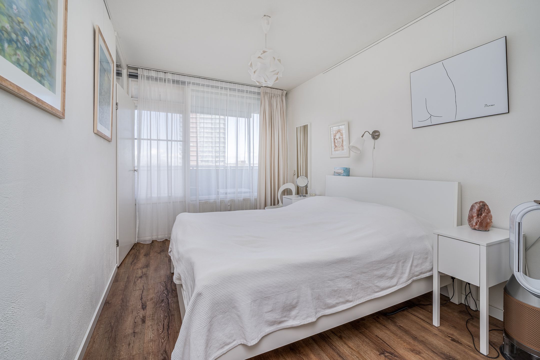 Foto 9 van Curieplaats 355