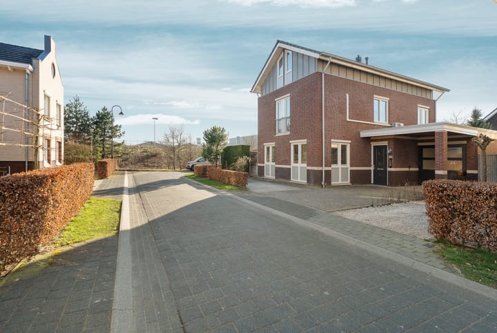 Foto 7 van Kalander 38