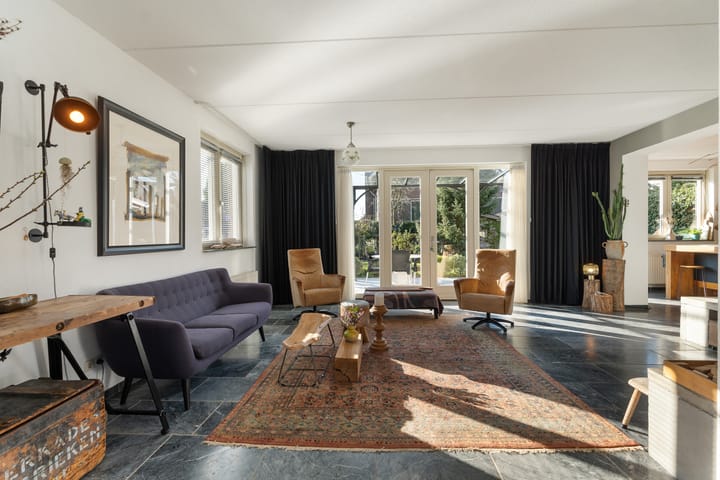 Foto 13 van Kalander 38