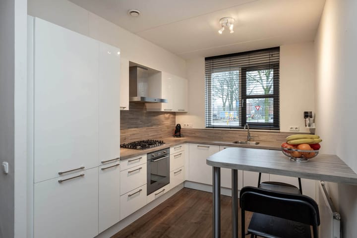 Photo 10 of Klaas Berninkstraat 23