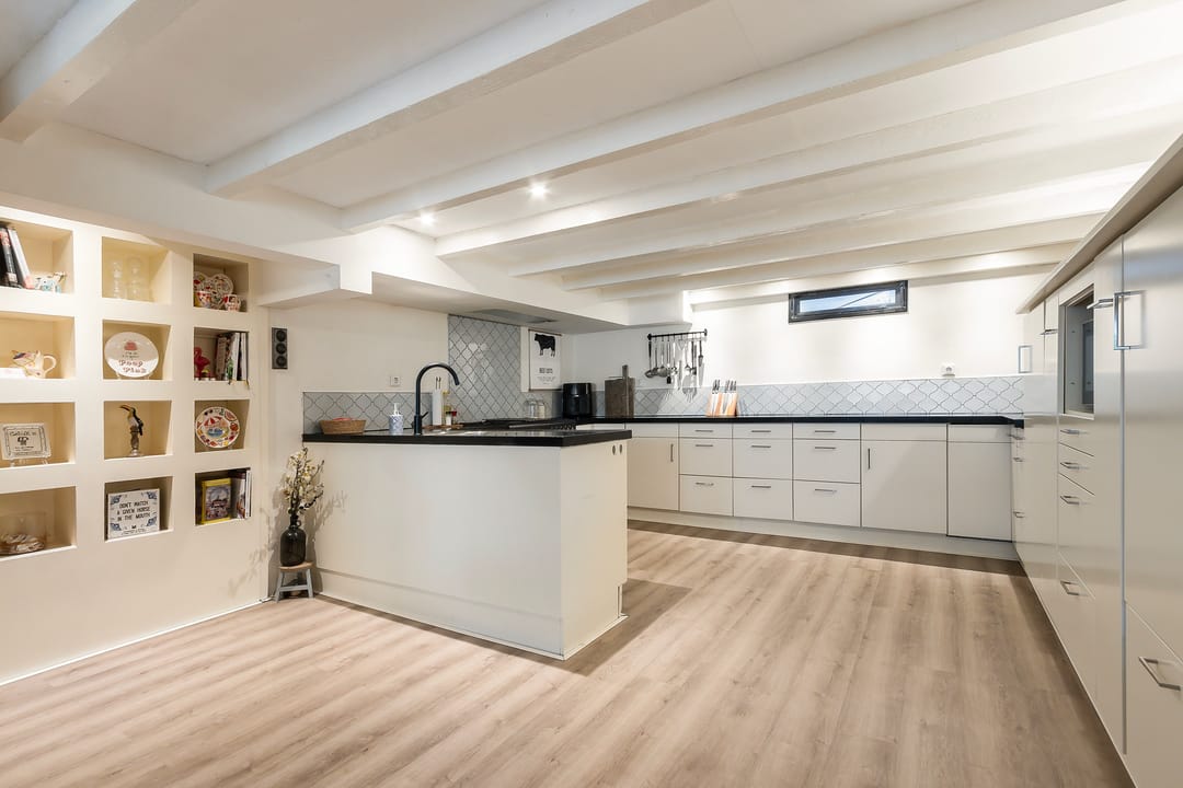 Foto 13 van Floresstraat 44