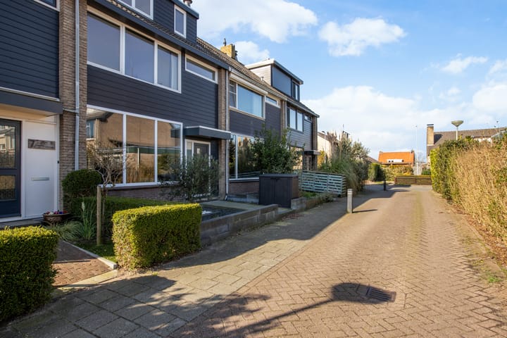 Foto 6 van Begoniastraat 5