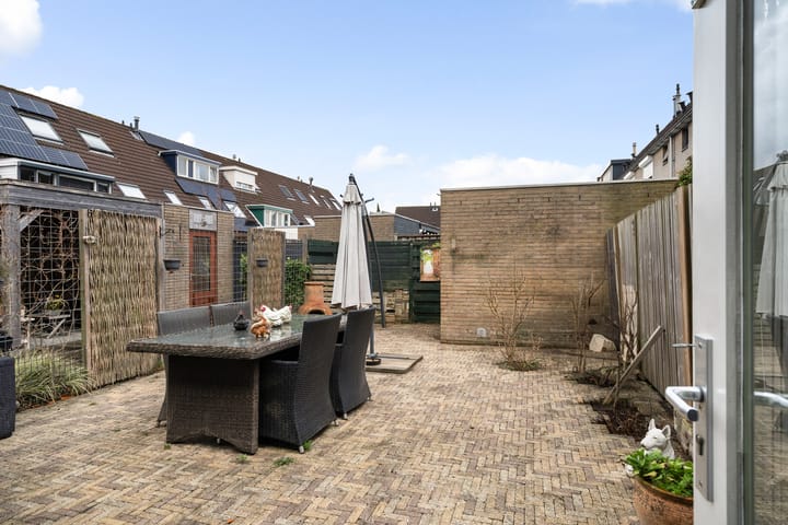 Foto 7 van Ridderspoor 8