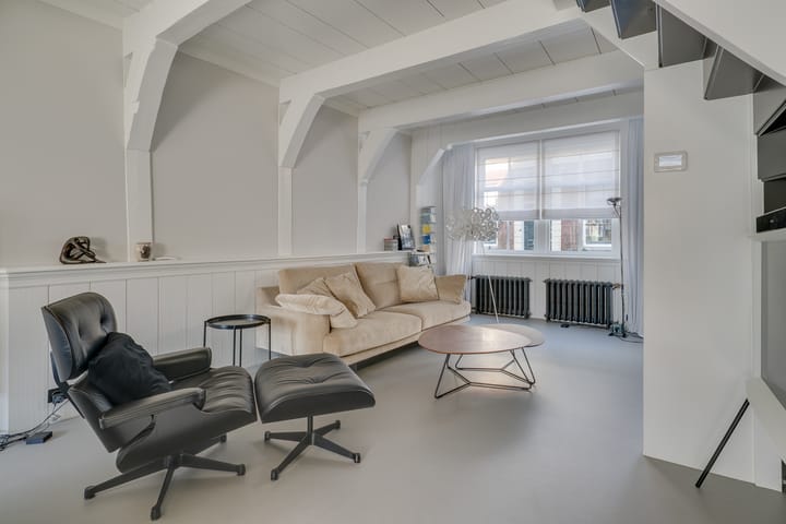 Foto 3 van Rechtestraat 25