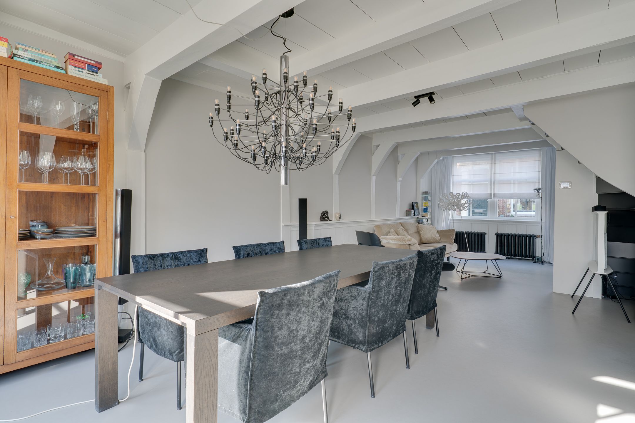 Foto 9 van Rechtestraat 25