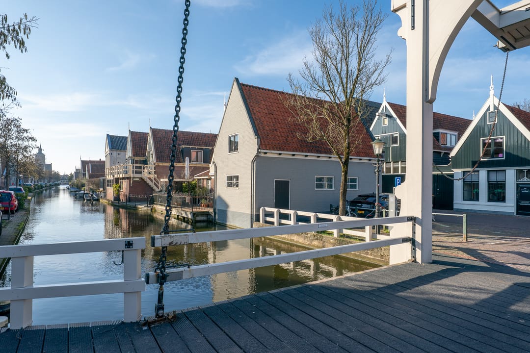 Foto 32 van Rechtestraat 25