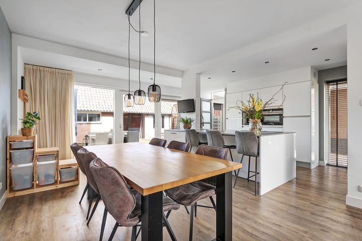 Foto 12 van Nieuwe Uitleg 8