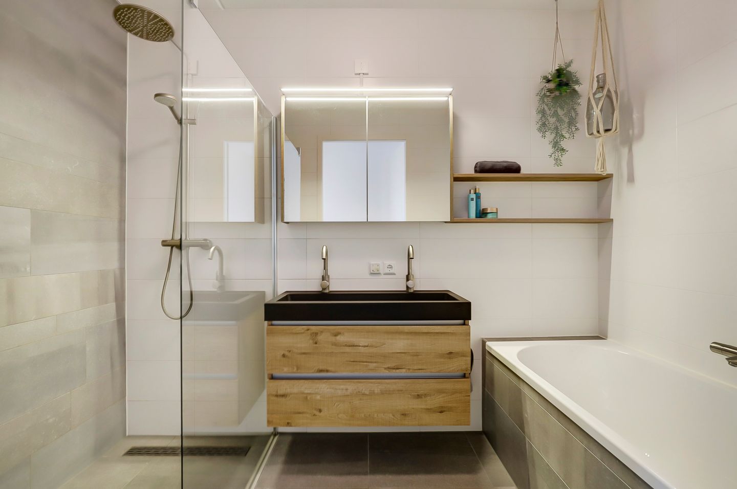 Foto 29 van Rogier van Otterloostraat 5