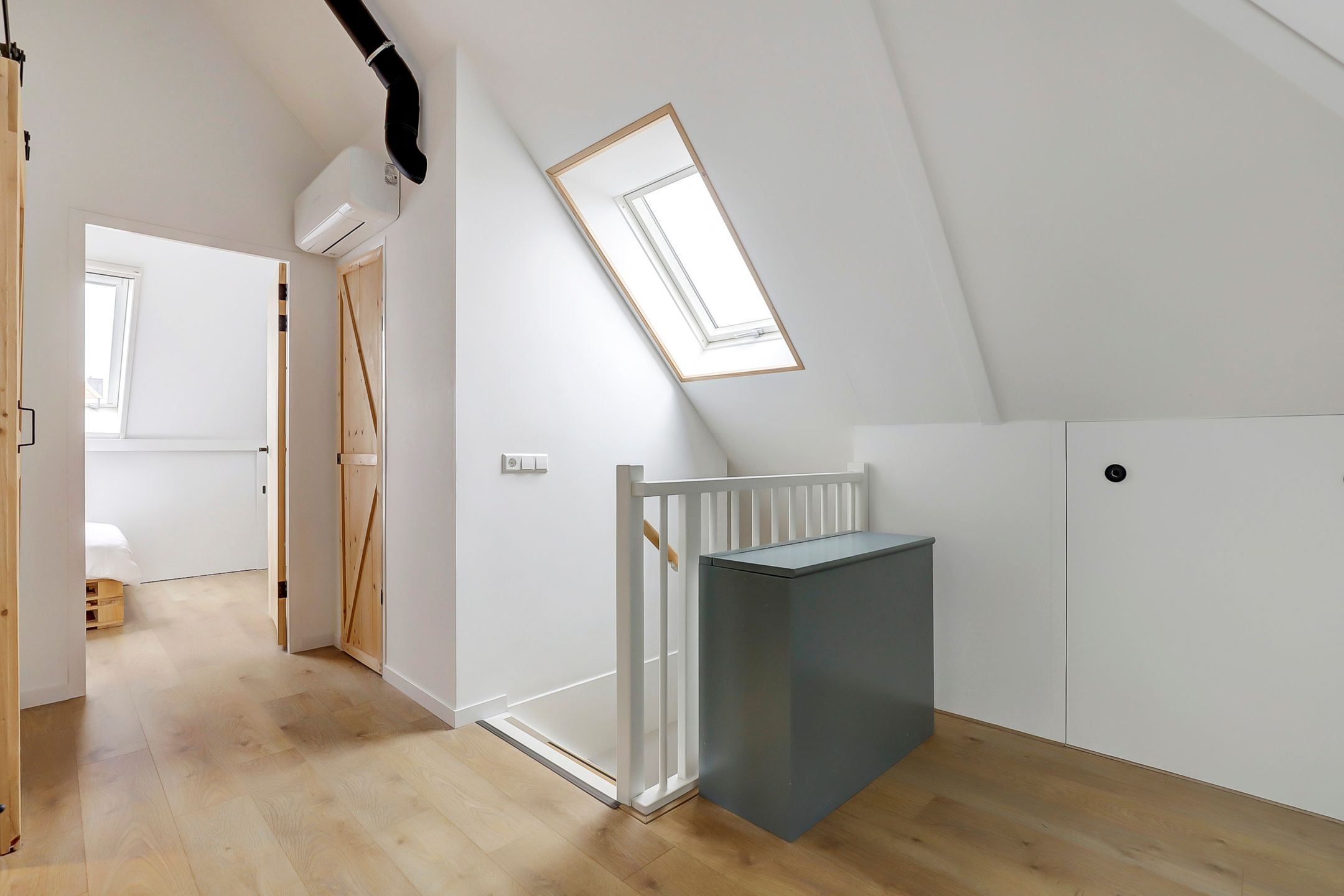 Foto 30 van Rogier van Otterloostraat 5