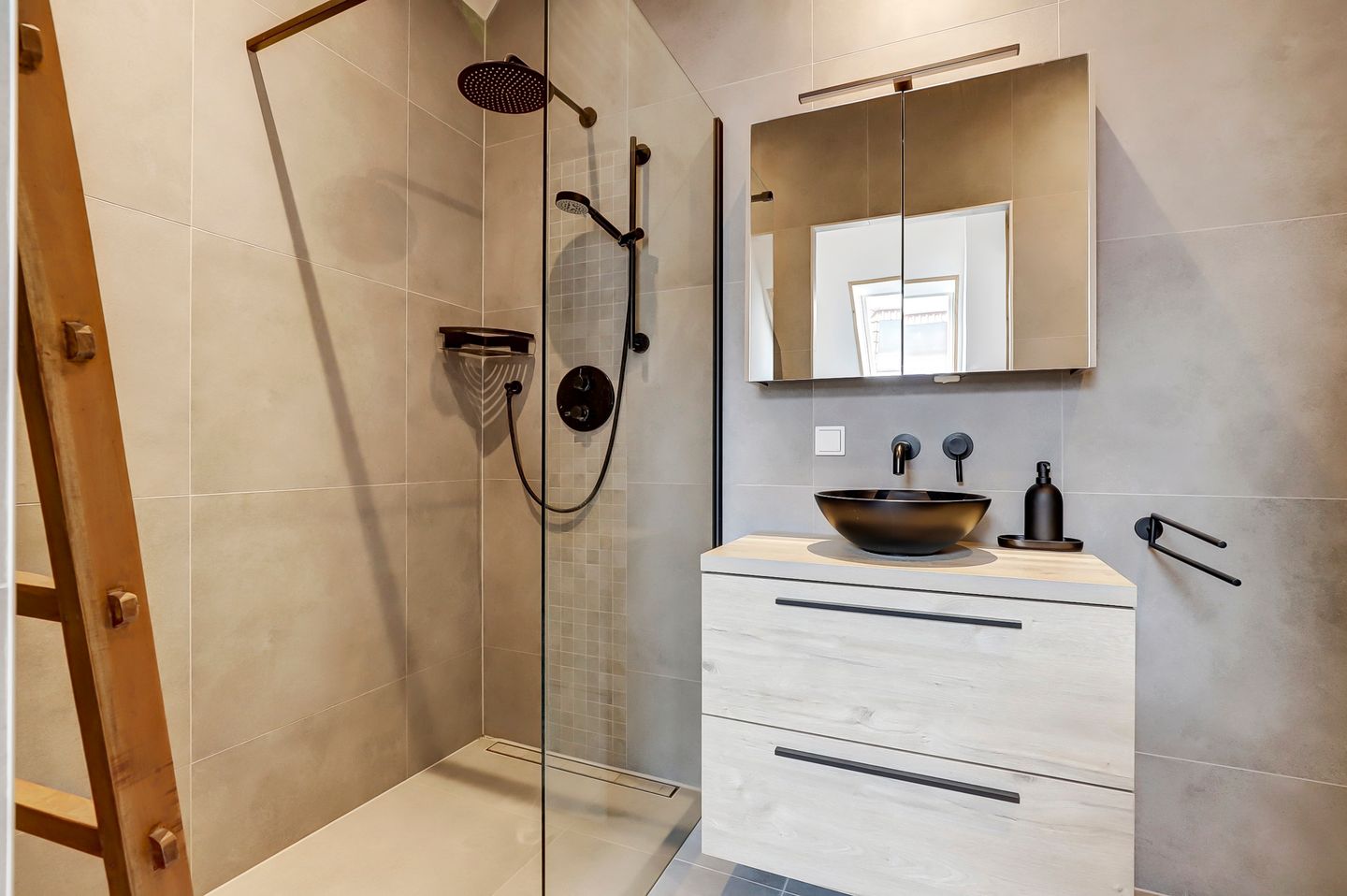 Foto 35 van Rogier van Otterloostraat 5