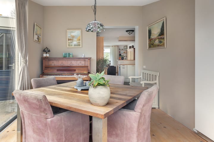 Foto 12 van de Winkelman 33