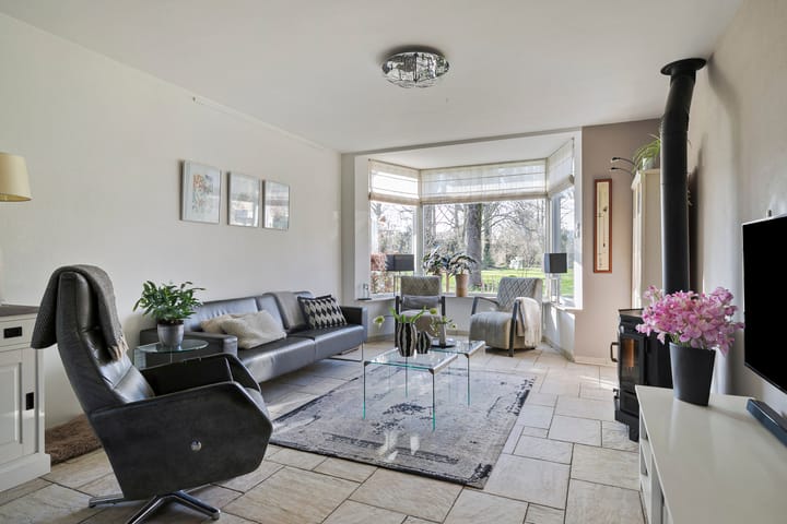 Foto 3 van Sagittapad 8