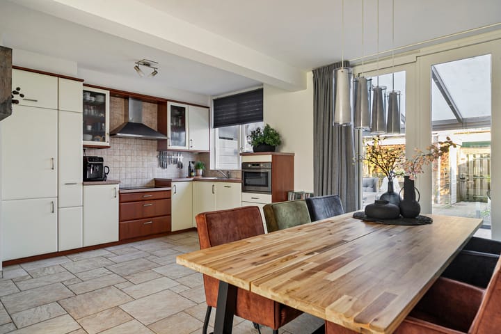 Foto 10 van Sagittapad 8