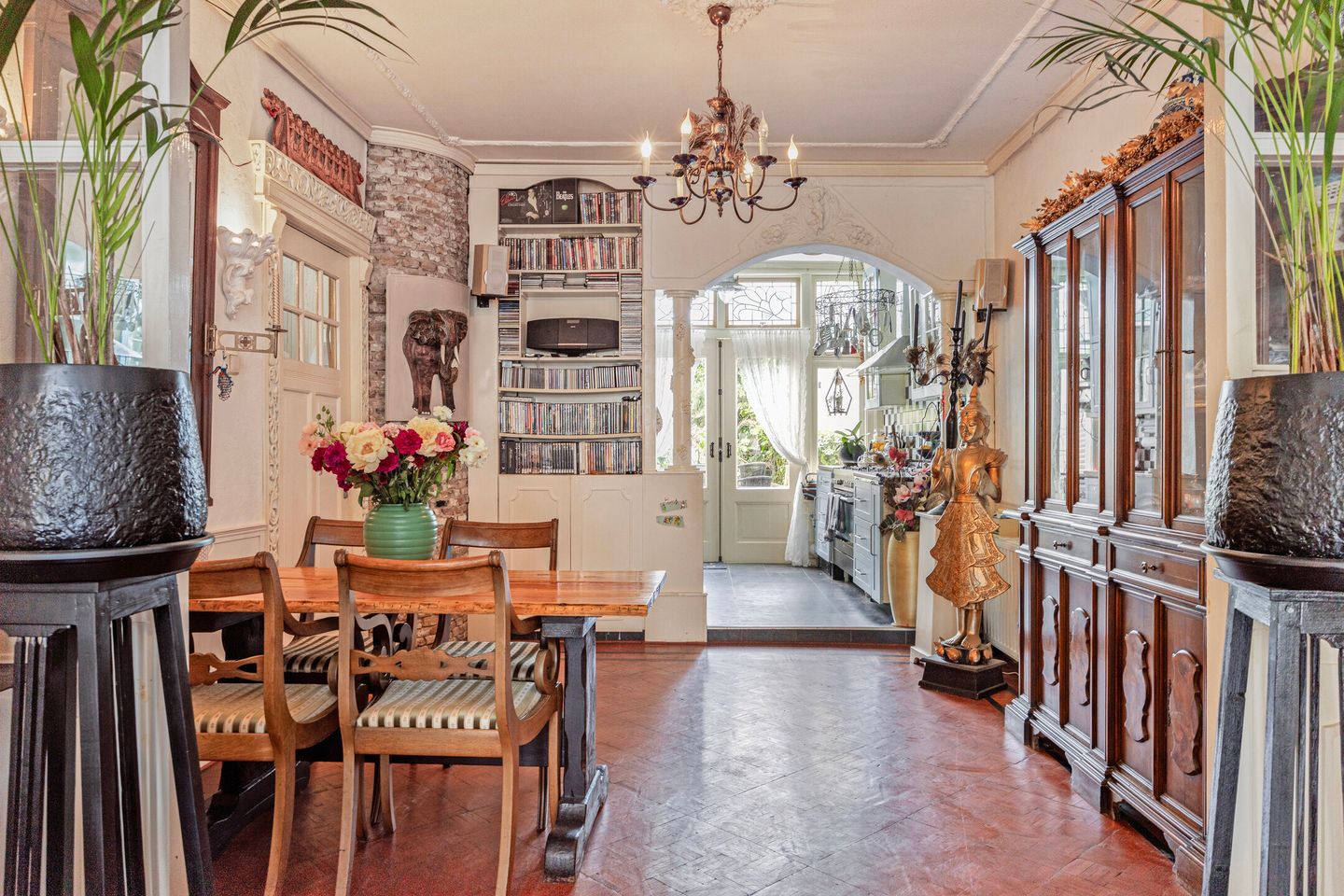 Foto 10 van Voorstraat 6