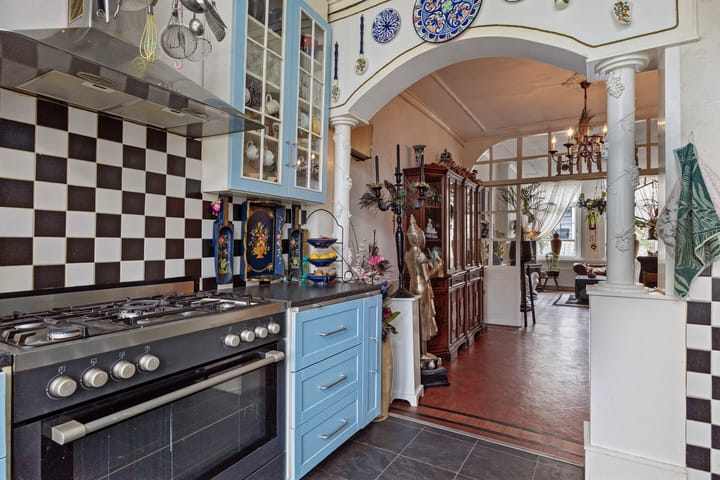 Photo 12 of Voorstraat 6