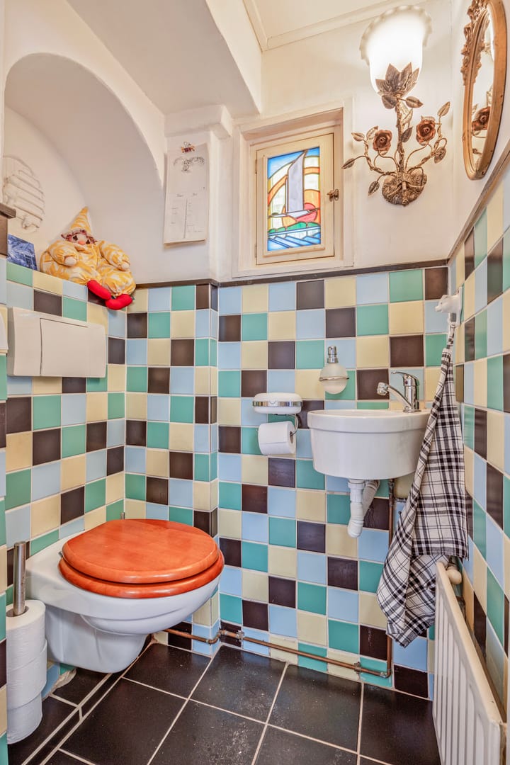 Photo 17 of Voorstraat 6