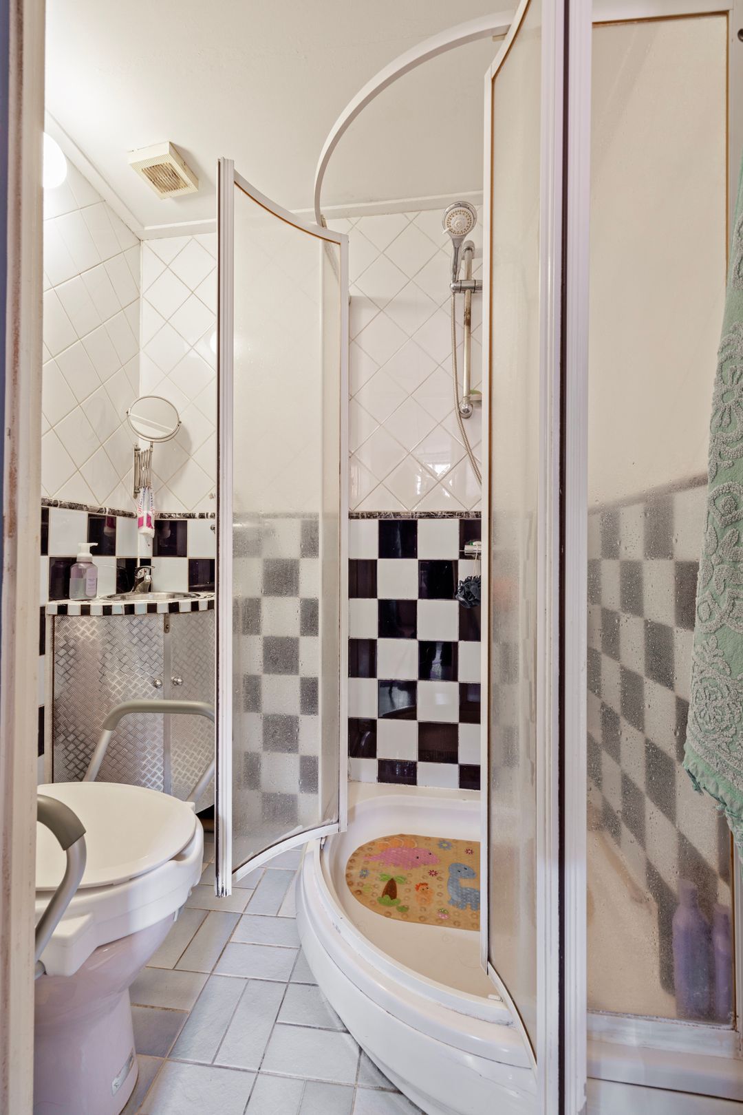 Foto 26 van Voorstraat 6