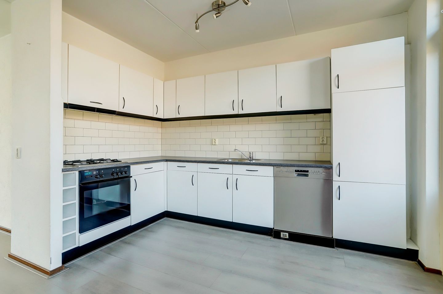 Foto 5 van van Heinsbergstraat 13