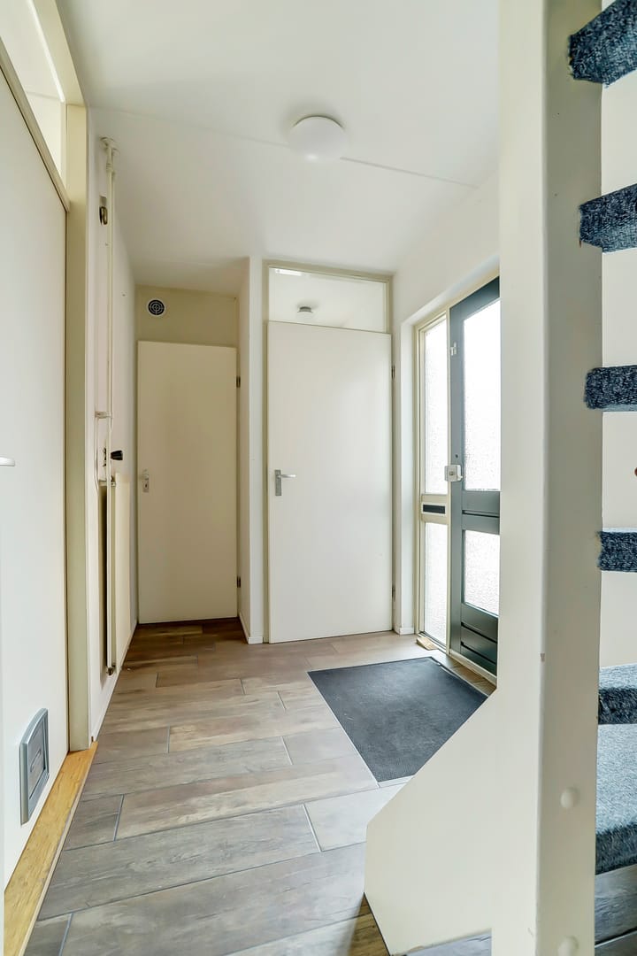 Foto 12 van van Heinsbergstraat 13