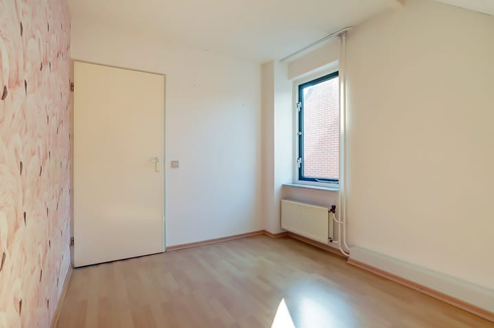 Foto 24 van van Heinsbergstraat 13