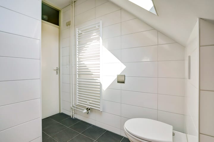 Foto 31 van van Heinsbergstraat 13