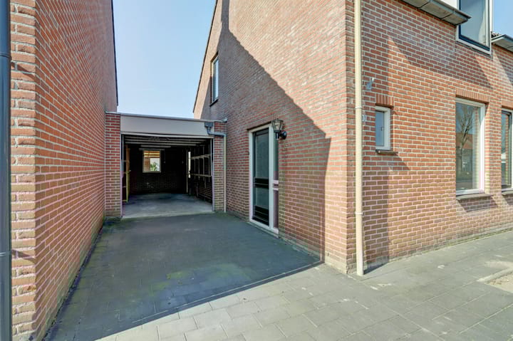 Foto 45 van van Heinsbergstraat 13